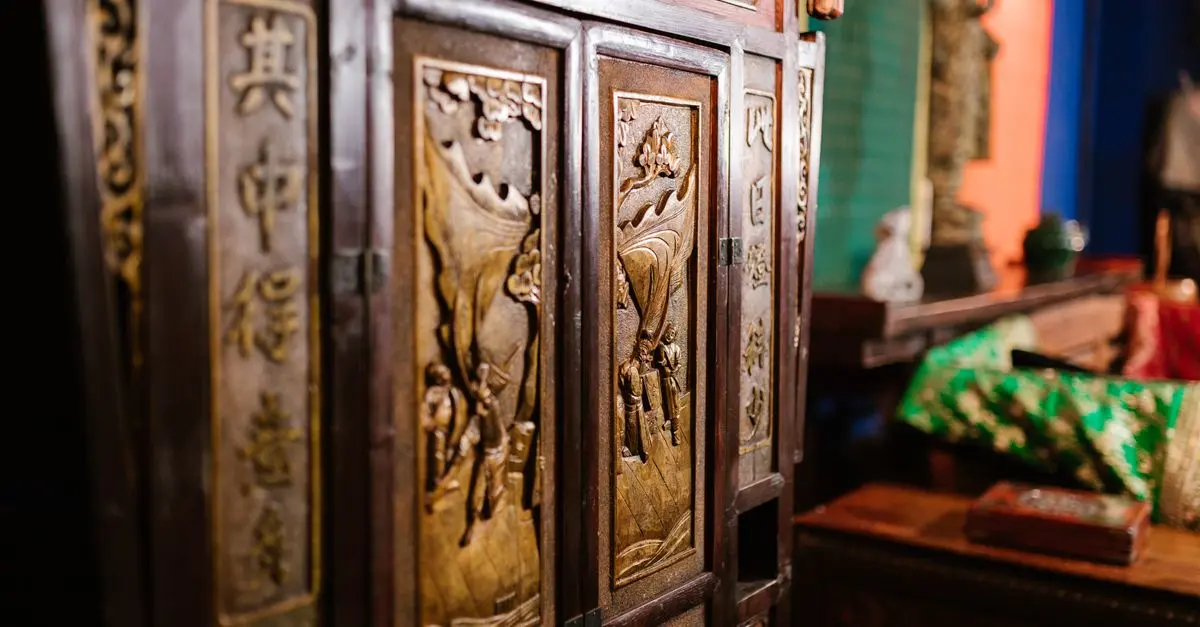 Les caractéristiques des meubles antiques à connaître impérativement