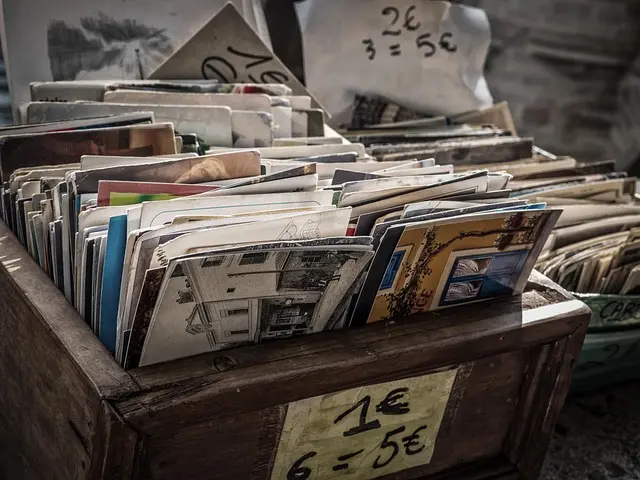 Les clés pour chiner des antiquités de valeur dans les brocantes