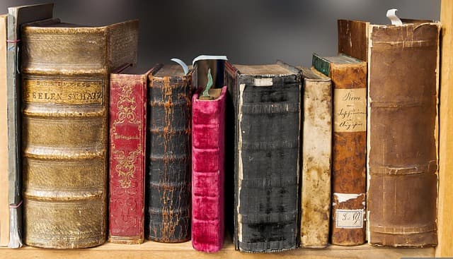 Les avantages d'acheter des antiquités en ligne